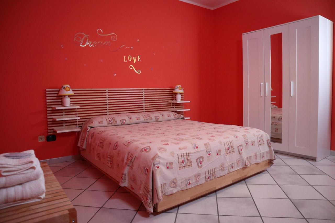 B&B La Casa Del Sole Controne Ngoại thất bức ảnh