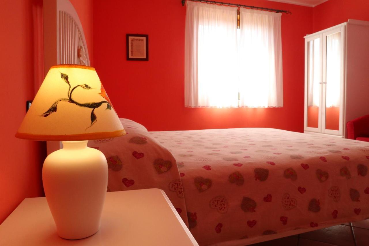 B&B La Casa Del Sole Controne Ngoại thất bức ảnh